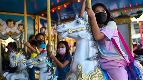 الفلبين ترفع السن القانونية للموافقة على ممارسة الجنس من 12 إلى 16 عاماً