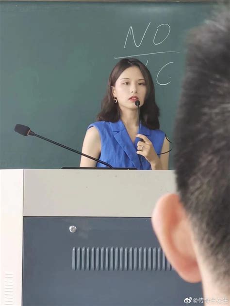 登上“学生表白墙”！杭州电子科技大学90后美女教师火了腾讯新闻