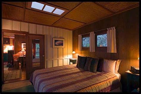 Volcano winery and thomas a. Crater Rim Cabin - Rooms