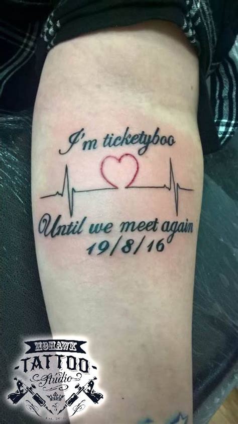 35 Meaningful Memorial Tattoo Ideas To Honor A Loved One