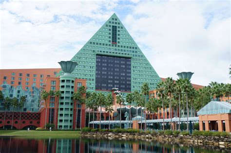 Walt Disney World Swan And Dolphin Resort Celebrates Sandtastic