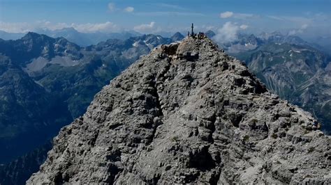 Dann aber ab in den bus, der mich bis zum ende des hintersteiner tales, zum giebelhaus, bringt. Von Hinterstein über das Prinz-Luitpold-Haus auf den ...