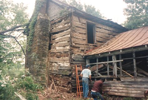 Re Notching An Antique Log Cabin Handmade Houses With Noah Bradley