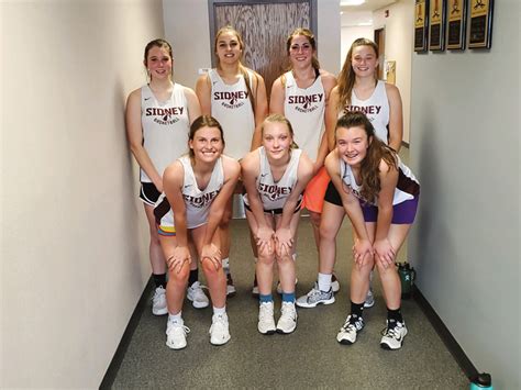 Sidney Girls Compete In Glendive Tourney The Roundup