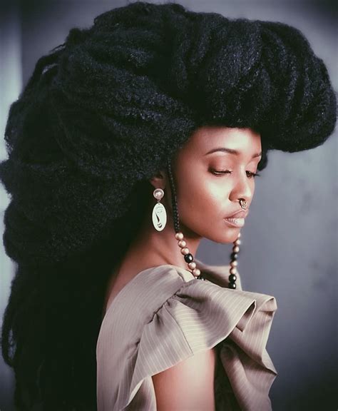 Style Garçonne Style Afro African Hairstyles Afro Hairstyles Pretty Hairstyles Curly Hair