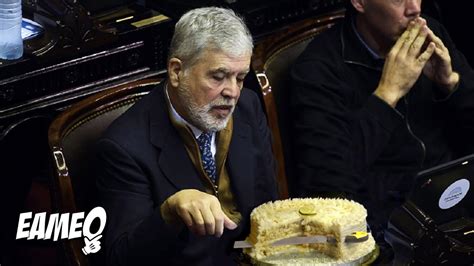 Espero que seáis muy felices, que os hayan regalado muchas cosas y que todos vuestros sueños se hagan realidad para este 2021, ¡ feliz día de reyes magos 2018 !. Julio De Vido quedó preso y estallaron los memes - LA ...