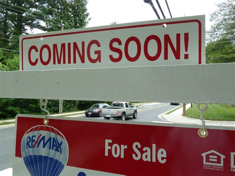 Home Selling Tips The Coming Soon Sign