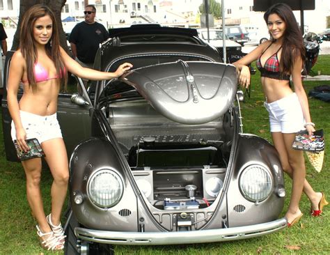 Volkswagen Maggiomodelli Beetle Volkswagen And Sexy Girl