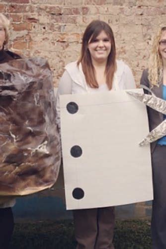 12 Seriously Funny Halloween Costumes For Women Funny Halloween