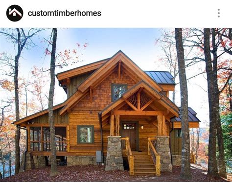 Pin by Leslie Jaeger on Cabin/Country Life | Small log cabin, Log cabin homes, Cabin homes