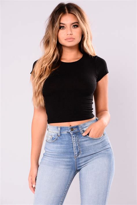 Jaclyn Crop Top Black Black Crop Top Outfit Crop Top Outfits Black Crop Tops Short Outfits