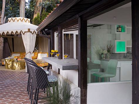 Even though they're the most expensive outdoor kitchens. Breakfast Bars That Make a Stylish Statement