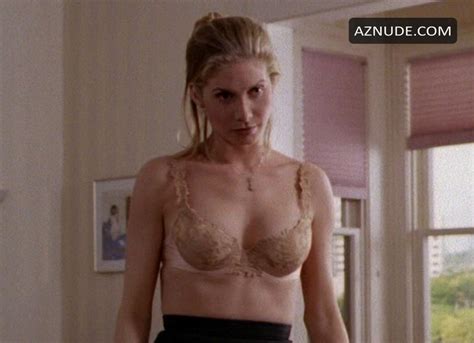 Elizabeth Mitchell Fashion