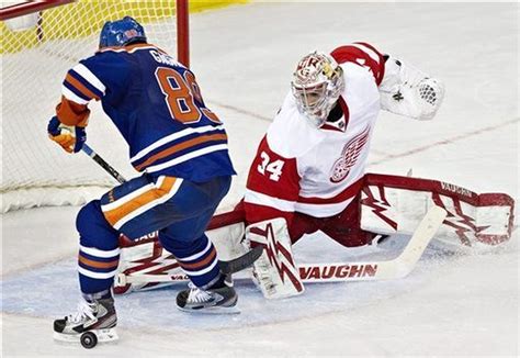 Mrazek, whom the red wings traded to philadelphia last month, had a forgettable homecoming as the red wings drove him out of the net in the second period. Red Wings reassign goaltender Petr Mrazek to Grand Rapids ...