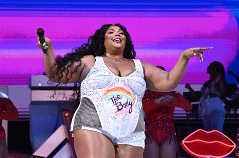 Im A Body Icon Lizzo Opens Up About Transforming Body Image Norms In Society
