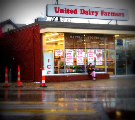 United Dairy Farmers Store 1 This Is The First Store In T Flickr