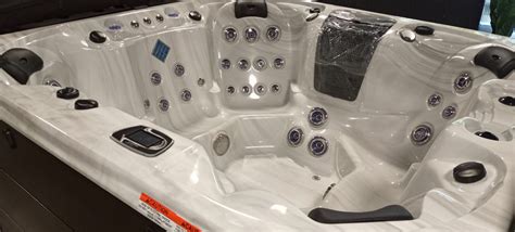 rand new 2022 catalina luxury nantucket hot tub spa hot tub insider