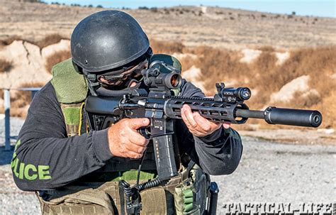 Gun Review Rock River Arms Lar 15 Operator Iii Tactical Life Gun