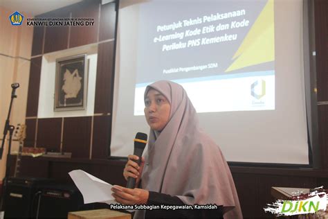 Pengembangan pendidikan dan pelatihan pegawai berbasis kompetensi 9. Pengembangan Pegawai - Peran Pendidikan Dan Pelatihan ...