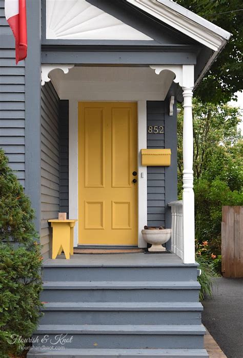 20 Homes With Yellow Front Doors Craftivity Designs