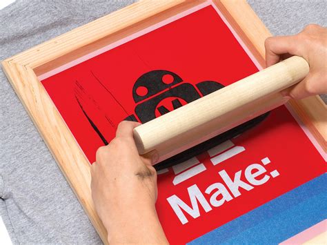 10 видео 3 997 просмотров обновлен 18 дек. Simple Silk-Screen Printing Using a Vinyl Cutter | Make:
