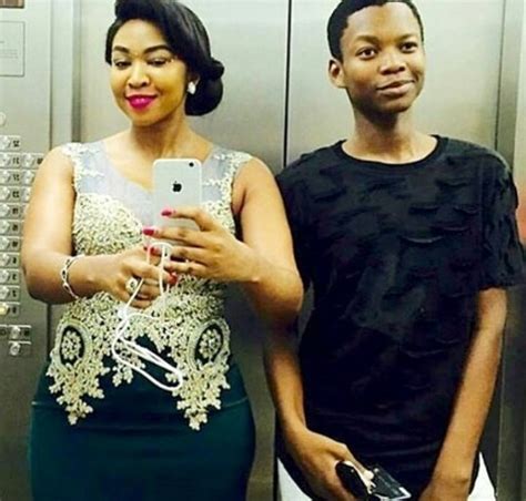 She's popularly known as the manager of her late husband sfiso, one of south africa's prominent gospel artist. Phupho Gumede Kardashian Biography | MyBioHub