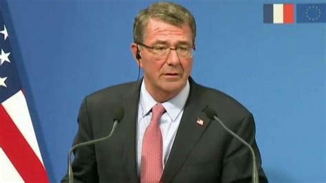 Carter Suspends Pentagons Demand Of The Return Of Cash Bonuses To