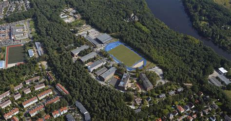 In kleinmachnow besteht die berlin brandenburg international scholl seit 25 jahren. News - BBIS Berlin Brandenburg International School