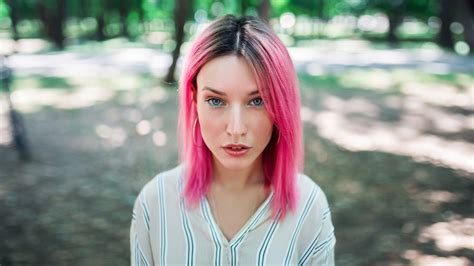 Wallpaper Model Portrait Women Outdoors Depth Of Field Dyed Hair Hoop Earrings Pink Hair