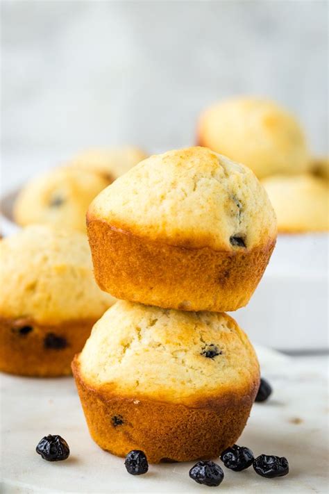 This recipe originally appeared on cookinglight.com. Dried Blueberry Muffins - Easy Peasy Meals | Recipe | Easy ...
