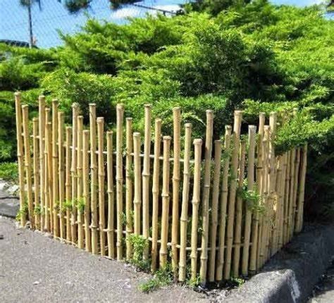 Bamboo fencing rolls are most suitable for covering an existing wall, wooden fence or mesh panel. 10+ SIMPLE BAMBOO FENCE IDEAS FOR YOUR GARDEN - Page 8 of 43 | Bamboo garden fences, Bamboo ...