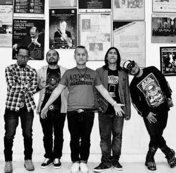 Band ini terbentuk pada tahun 1996 dan saat itu beranggotakan baim, iso, eel, dan khrisna. Daftar Full Album Mp3 Lagu Pas Band Terbaru 2018 Lengkap ...