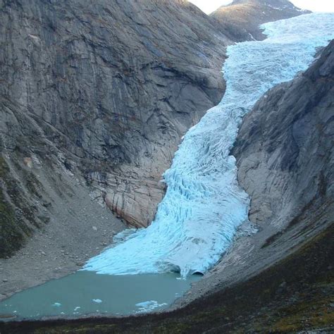 Pdf The Impact Of Climate Change On Glaciers And Glacial Runoff In