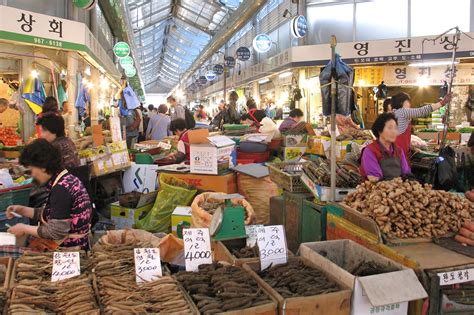 5 Best Street Markets In Seoul Seouls Most Popular Street Markets