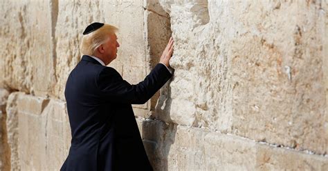 Trump Follows Strict Gender Boundaries At The Western Wall Huffpost