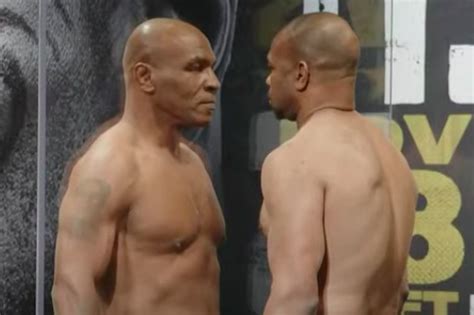 Tyson Vs Jones Jr Weigh In Results Mike Tyson Outweighs Roy Jones Jr By Over 10 Pounds Mma