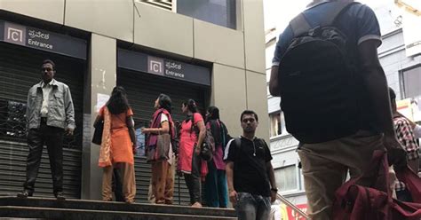 in pics namma metro shutdown causes chaos in bengaluru