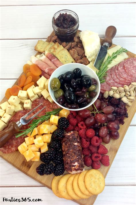If you don't have a big, flat serving tray, assemble the cheese on a large cutting board. cheese-platter-2 | Parties365 | Party Ideas, Party ...