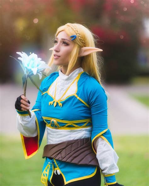 Princess Zelda From Breath Of The Wild Cosplay By Jewsama Botw Thicc