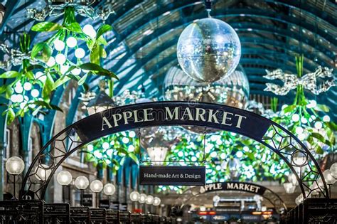 Apple Market Of Covent Garden In Christmas London Editorial Stock