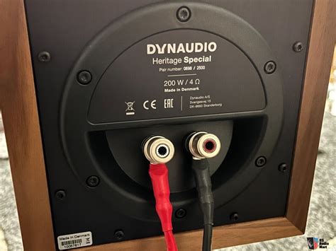 Dynaudio Heritage Special Bookshelf Speakers With Stands And Free