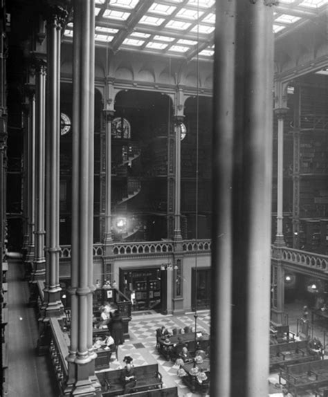 Stunning Vintage Photos Captured Inside The Cincinnati Old Main Library