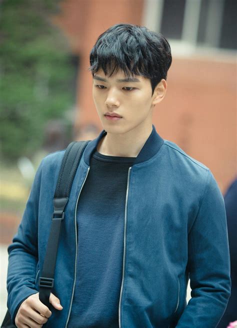 Tv series descendants of the sun (kbs2, 2016) falling for innocence (jtbc, 2015) ad genius lee tae baek (kbs2, 2013) athena: Yeo Jin Goo | Actor, Actores coreanos y Actrices