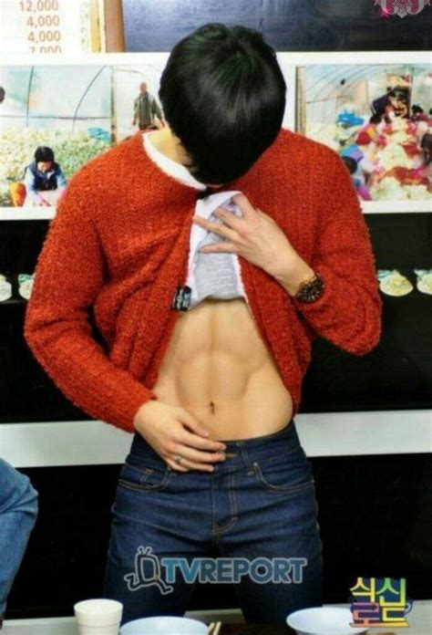 Top 10 Best Abs 🔥🔥 K Pop Amino