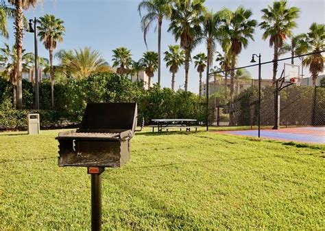 3 bedroom apartments in orlando are a popular choice because you typically get a lot of extra space for your monthly rent. Orlando apartment with 3 bedrooms | FlipKey