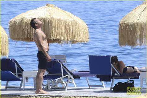 Photo Antonio Banderas Shirtless Italy Girlfriend 49 Photo 3927018