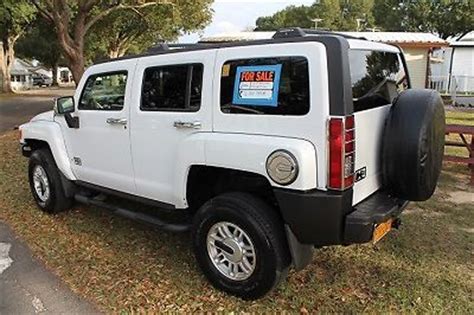 sell    hummer rv toad towable   snow  ice  miles