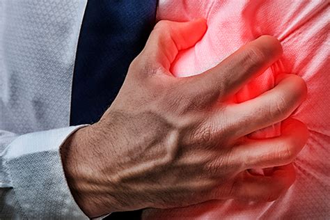 Conheça sintomas que podem ser manifestações de infarto