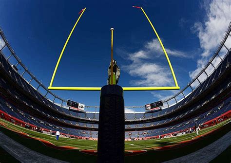 Field Goal Posts Makers Arent Happy About Extending Posts Say It Won