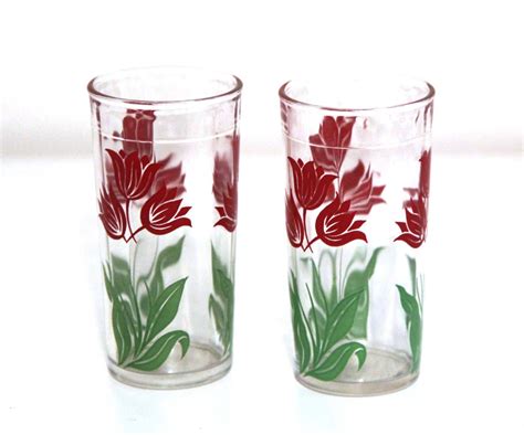 Vintage Hazel Atlas Tulip Glasses Set Of 2 50s 60s Etsy Tulip